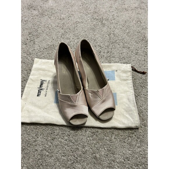 Toms Blush Pink Peep Toe Espadrille Wedge Heels Shoes 7.5 Neiman Marcus - Picture 1 of 8